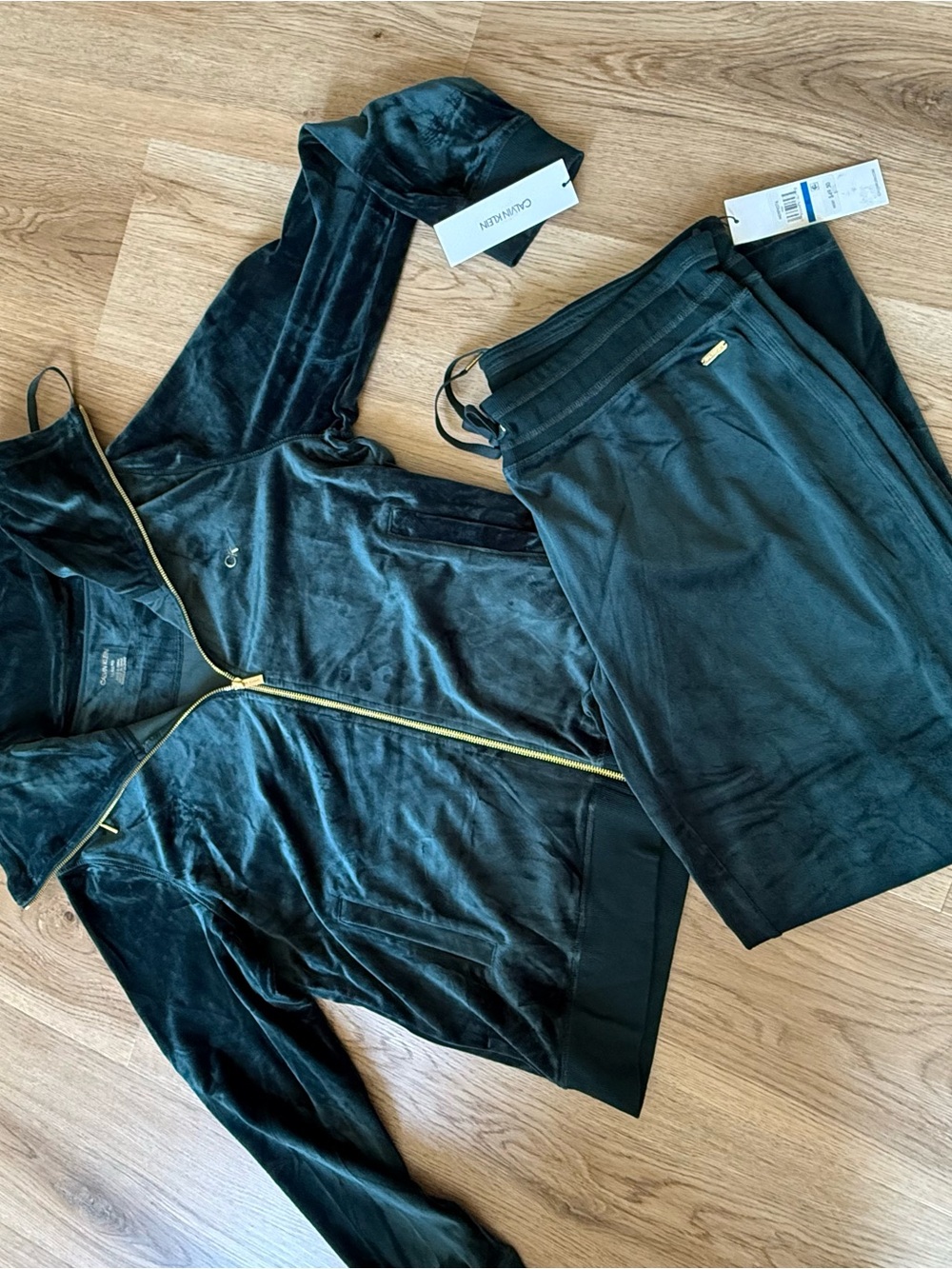 Calvin Klein Women’s XL Velour Deep Teal Green Tracksuit 2Piece Matching Set NWT